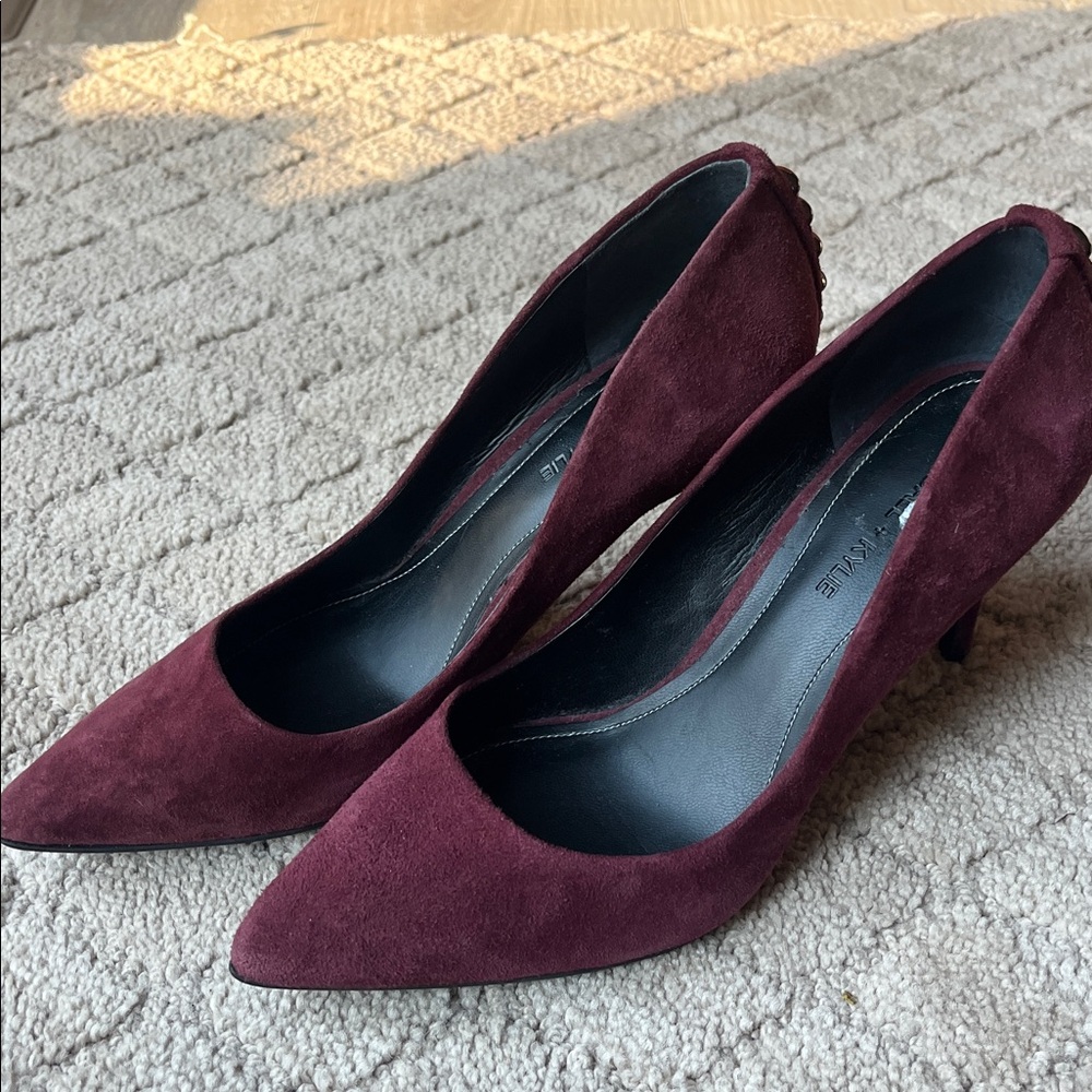 Kendall & Kylie Deep Red Suede Shoes - Picture 4 of 5